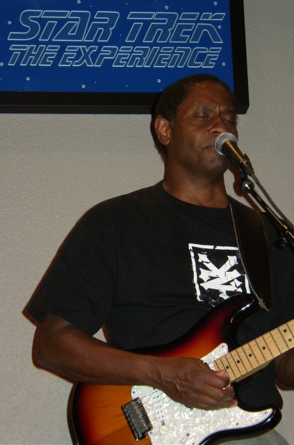 Tim Russ playing with his trio at the convention in Las Vegas, Aug. 17, 2006